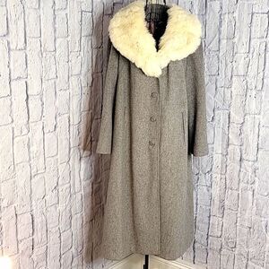 1960's VINTAGE YOUTHCRAFT‎ Gray Fur Collar Long Wool Coat